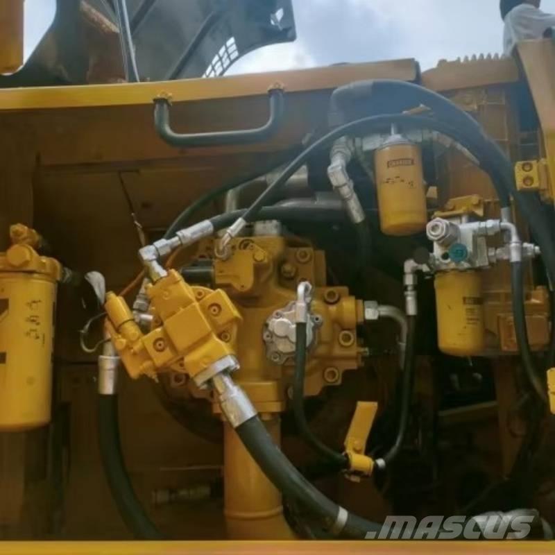 CAT 336 D2 Pásová rýpadla