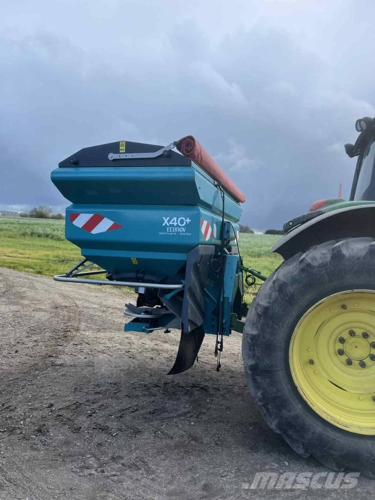 Sulky X40+ Rozmetadla chlévské mrvy