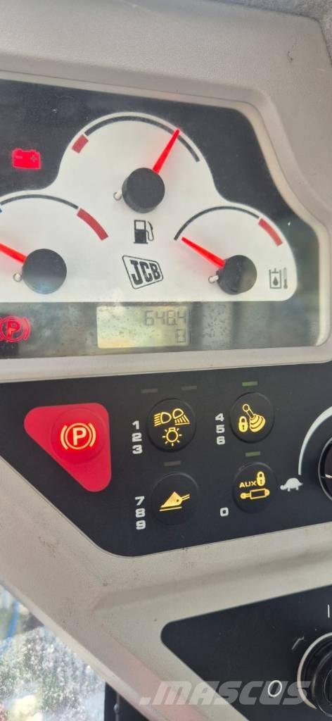 JCB 155 Smykem řízené nakladače