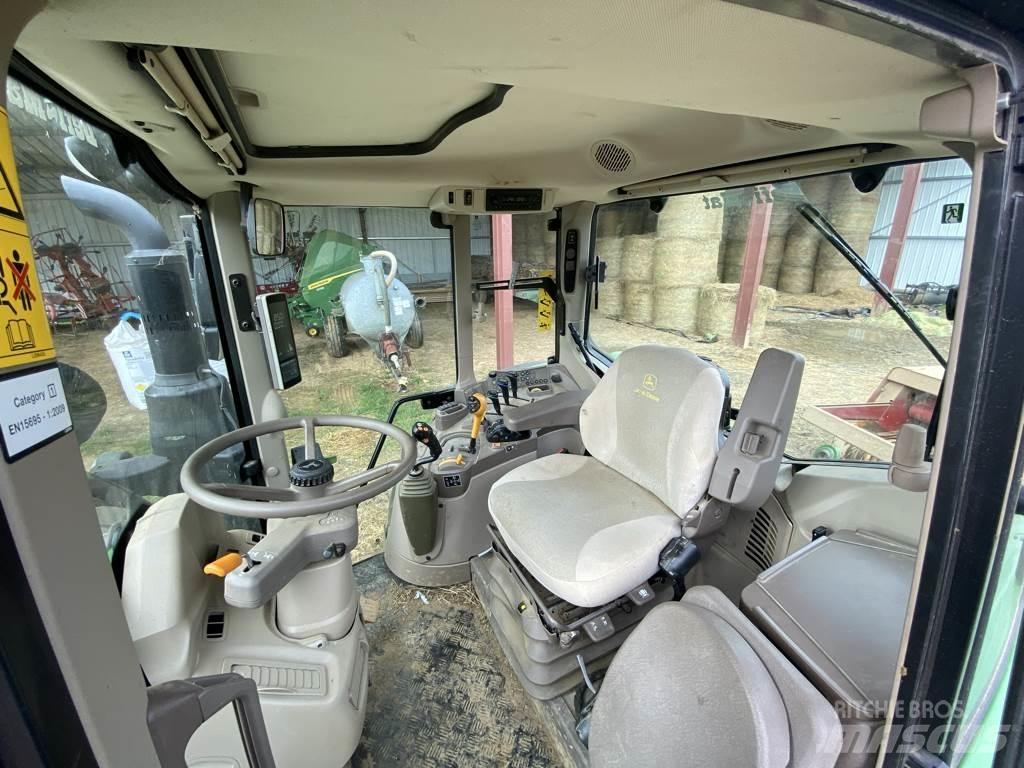 John Deere 6100 M Traktory