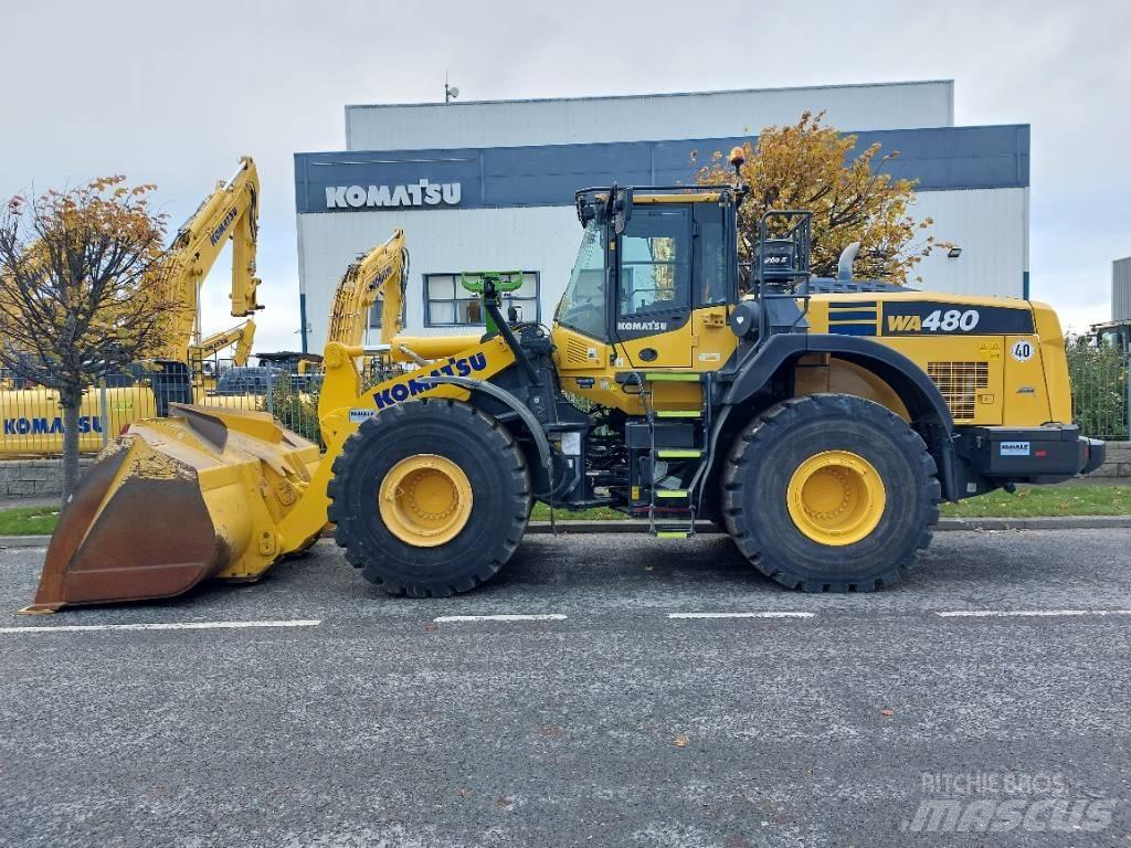 Komatsu WA480-8 Kolové nakladače