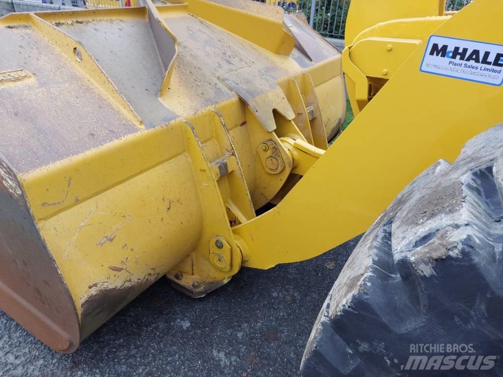 Komatsu WA480-8 Kolové nakladače