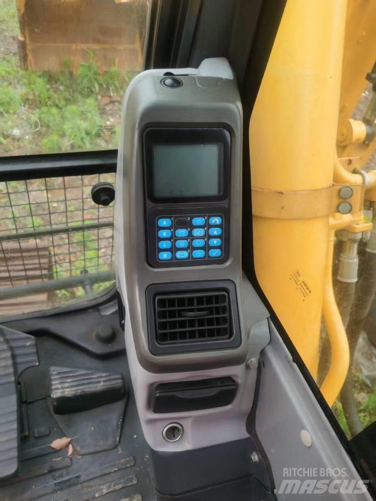 Komatsu PC 400-7 Pásová rýpadla