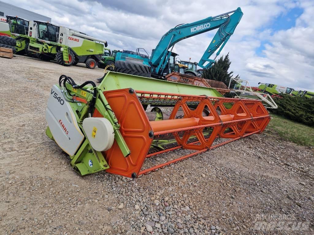 CLAAS Tucano 320 Sklízecí mlátičky