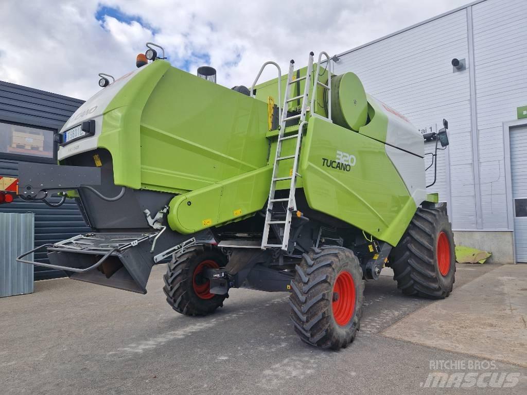 CLAAS Tucano 320 Sklízecí mlátičky