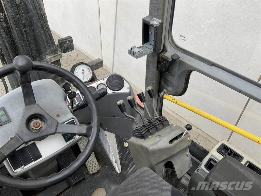 Kalmar DCD 80-6 Dieselové vozíky