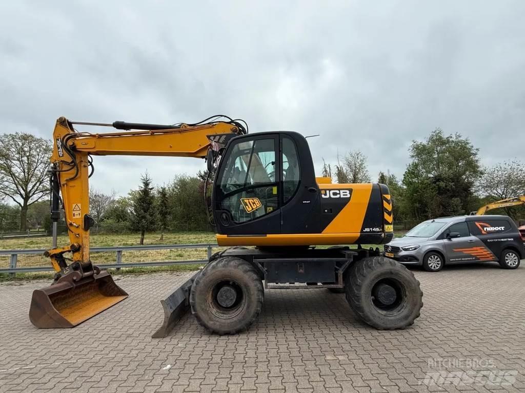 JCB JS 145W Kolová rýpadla