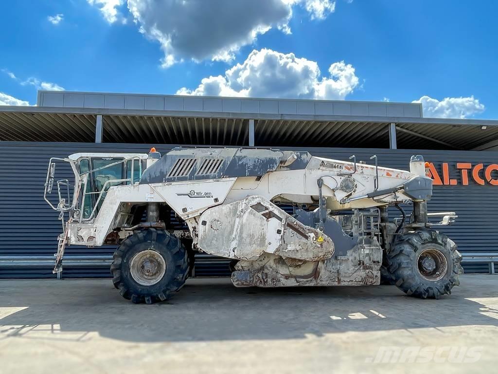 Wirtgen WR 240I Recyklátory asfaltu