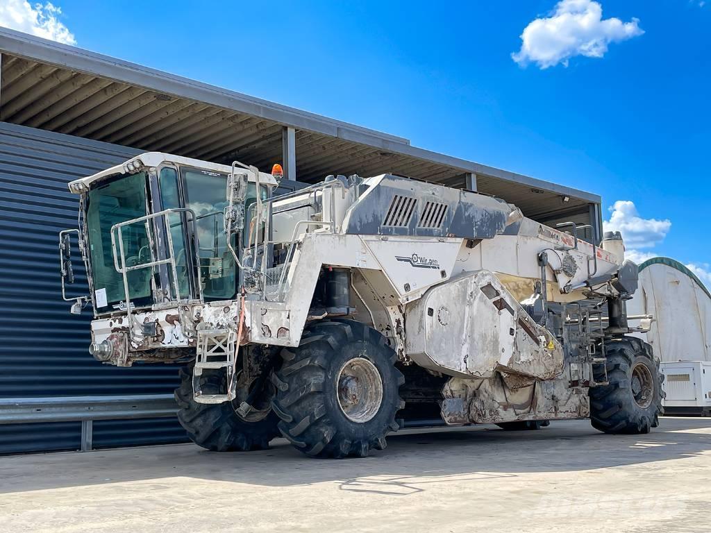 Wirtgen WR 240I Recyklátory asfaltu