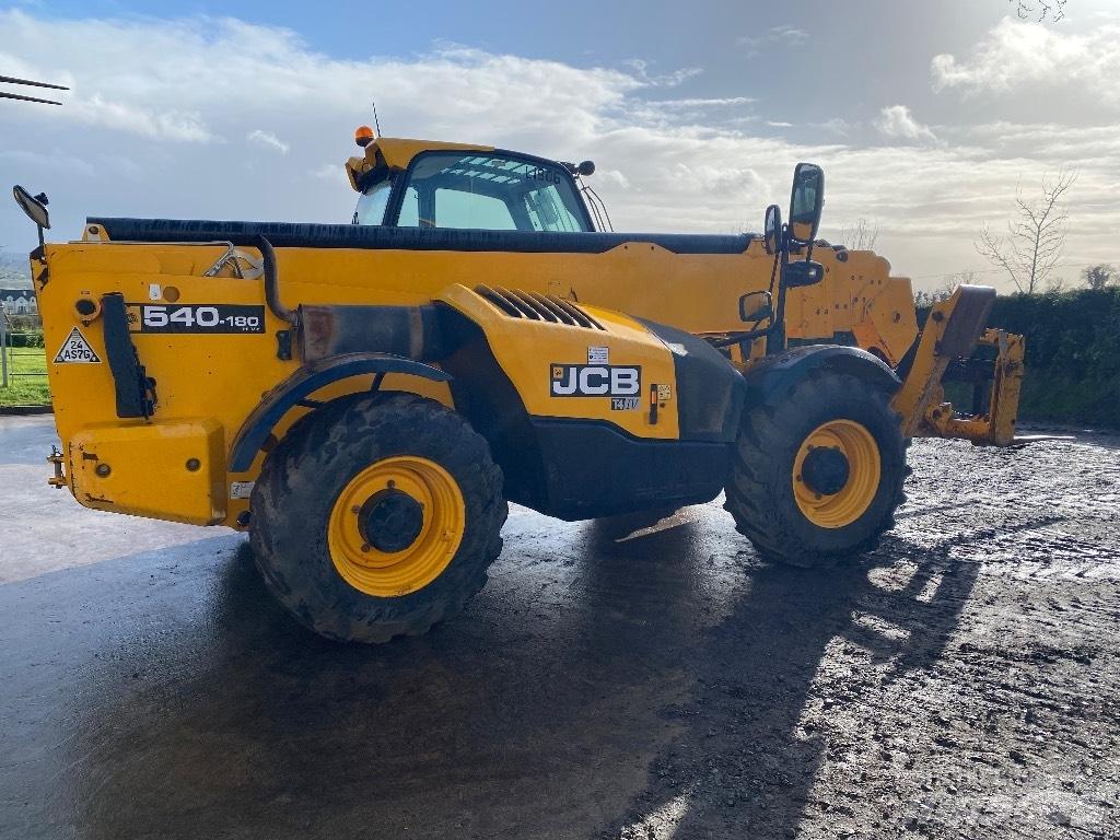 JCB 540-180 Teleskopické manipulátory