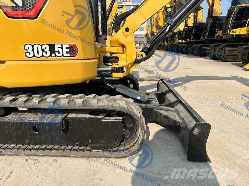CAT 303.5 E Mini rýpadla < 7t