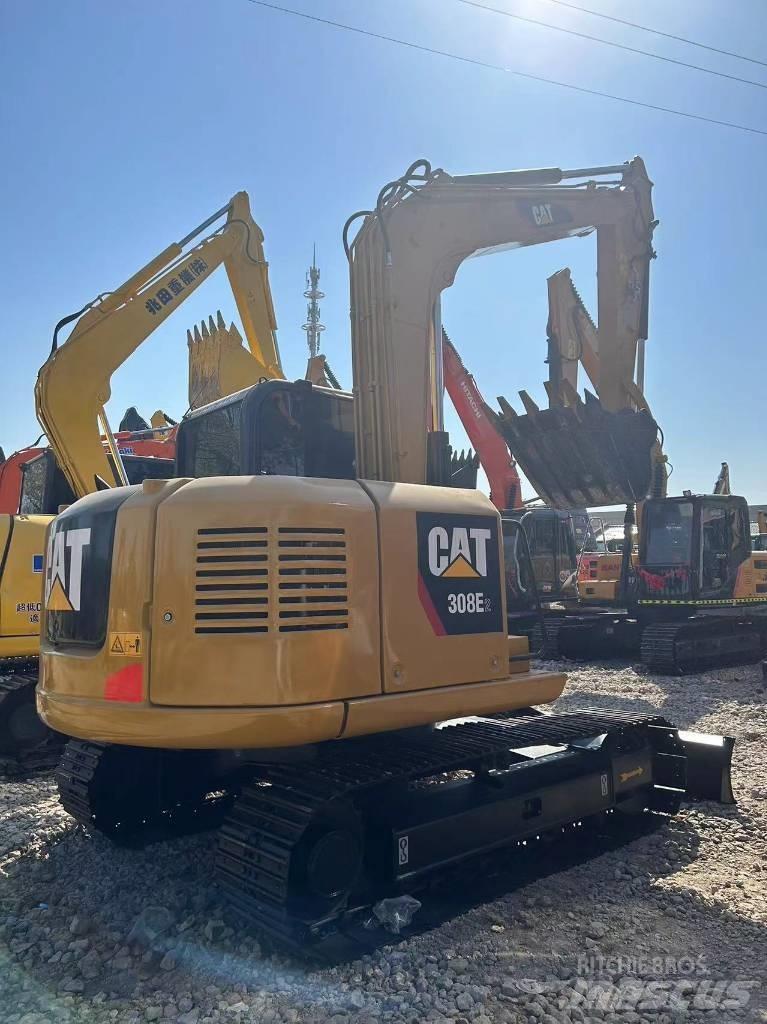 CAT CAT308E2 Midi rýpadla 7t - 12t