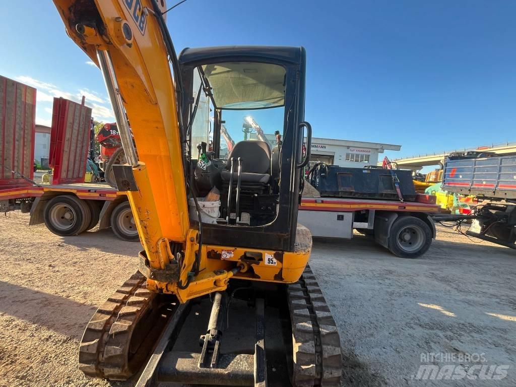 JCB 8030 Mini rýpadla < 7t