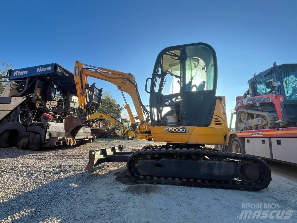 JCB 8030 Mini rýpadla < 7t