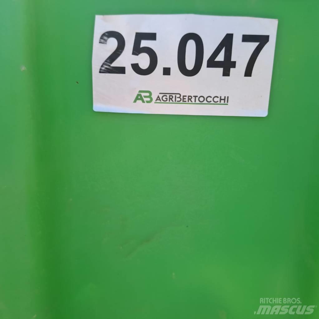 Rostselmash NN Tažené postřikovače