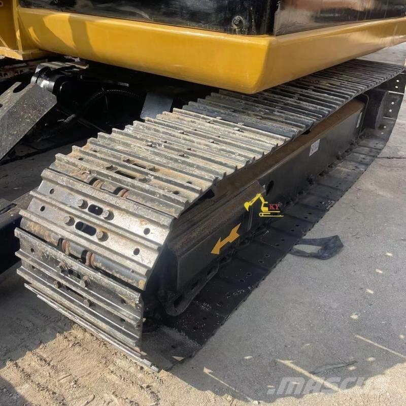 CAT 305.5 Pásová rýpadla