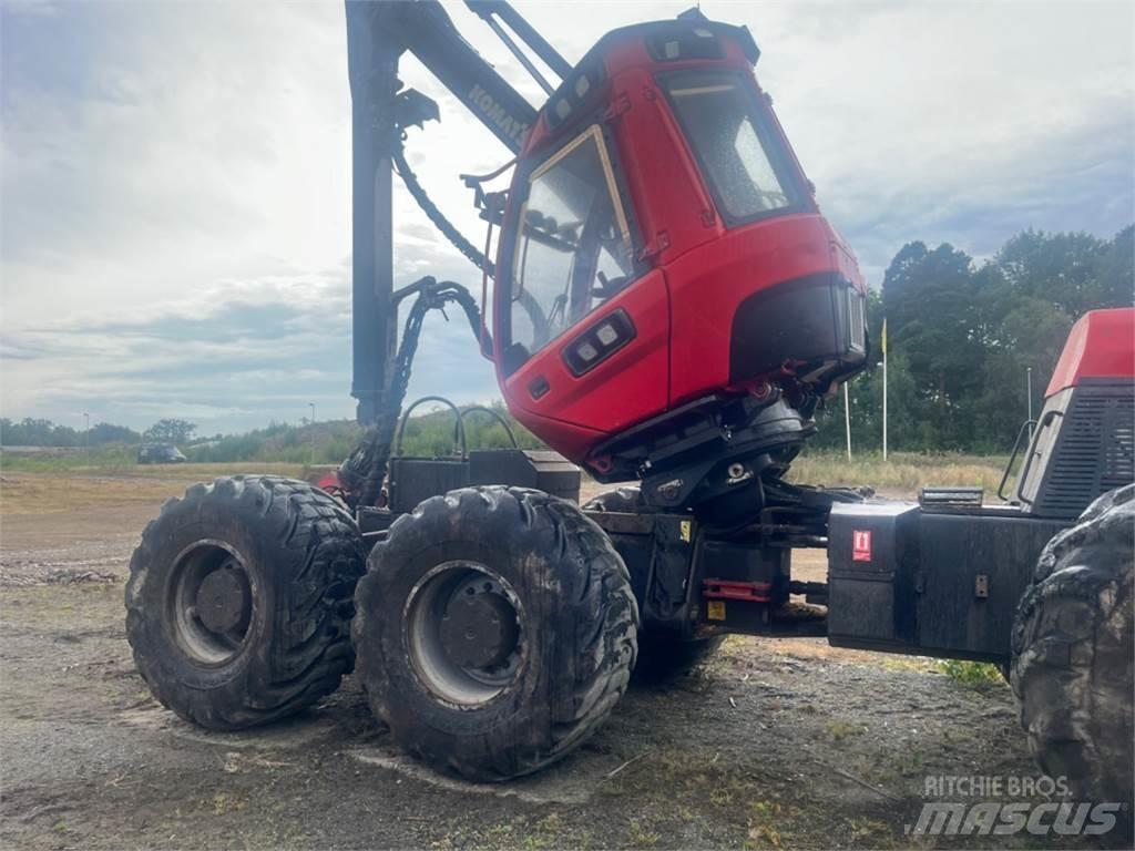 Komatsu 951 Harvestory