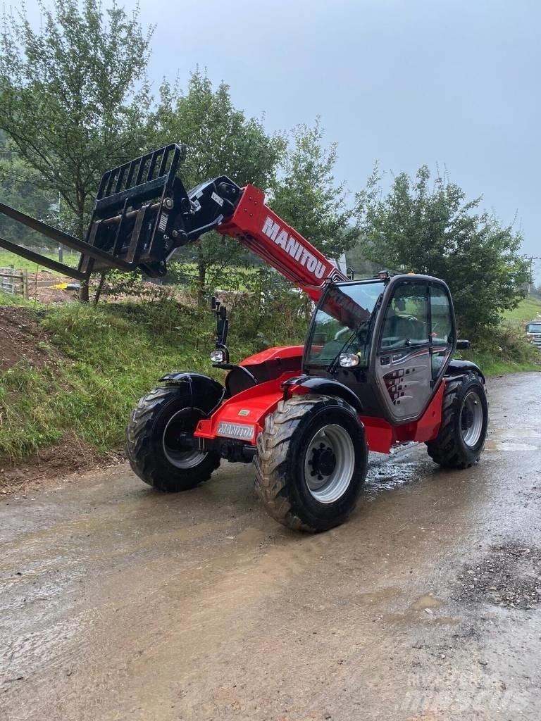 Manitou MT732 Teleskopické nakladače pro zemědělství