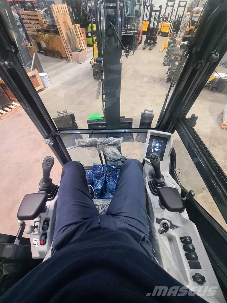 Hyundai HX 19 A Mini rýpadla < 7t