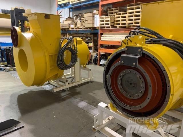 Komatsu 830 E Kloubové dempry