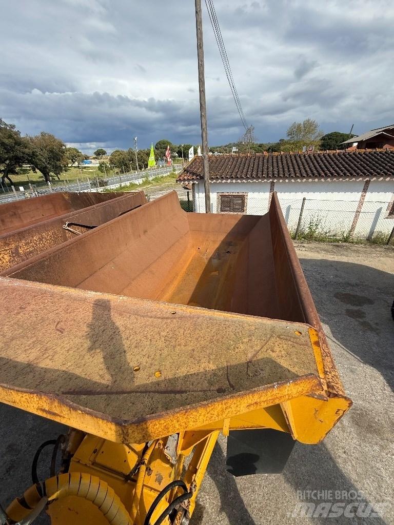 Volvo A25D Kloubové dempry