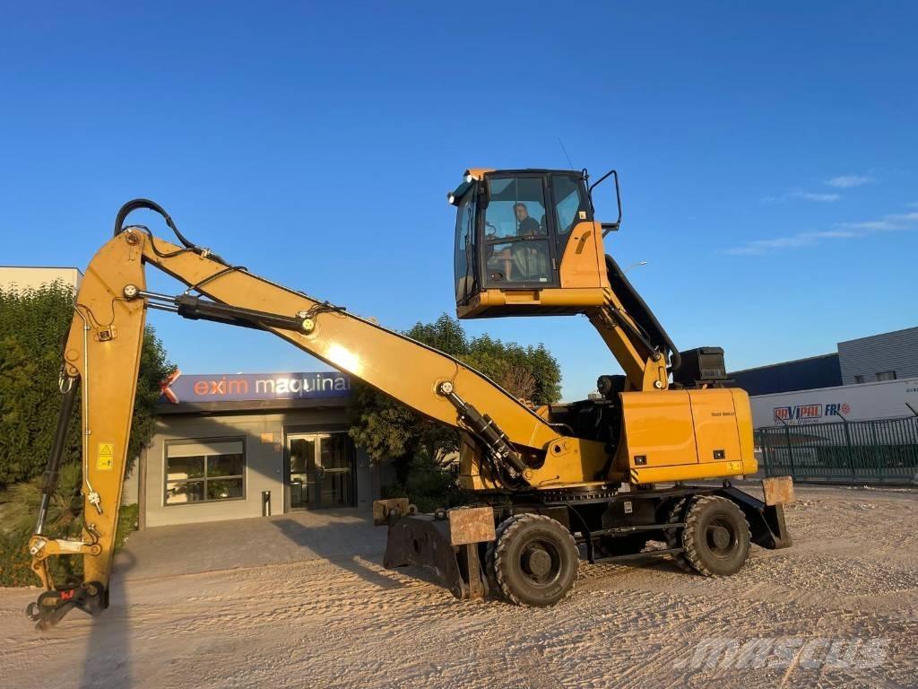 CAT MH 3022 Stroje pro manipulaci s odpadem