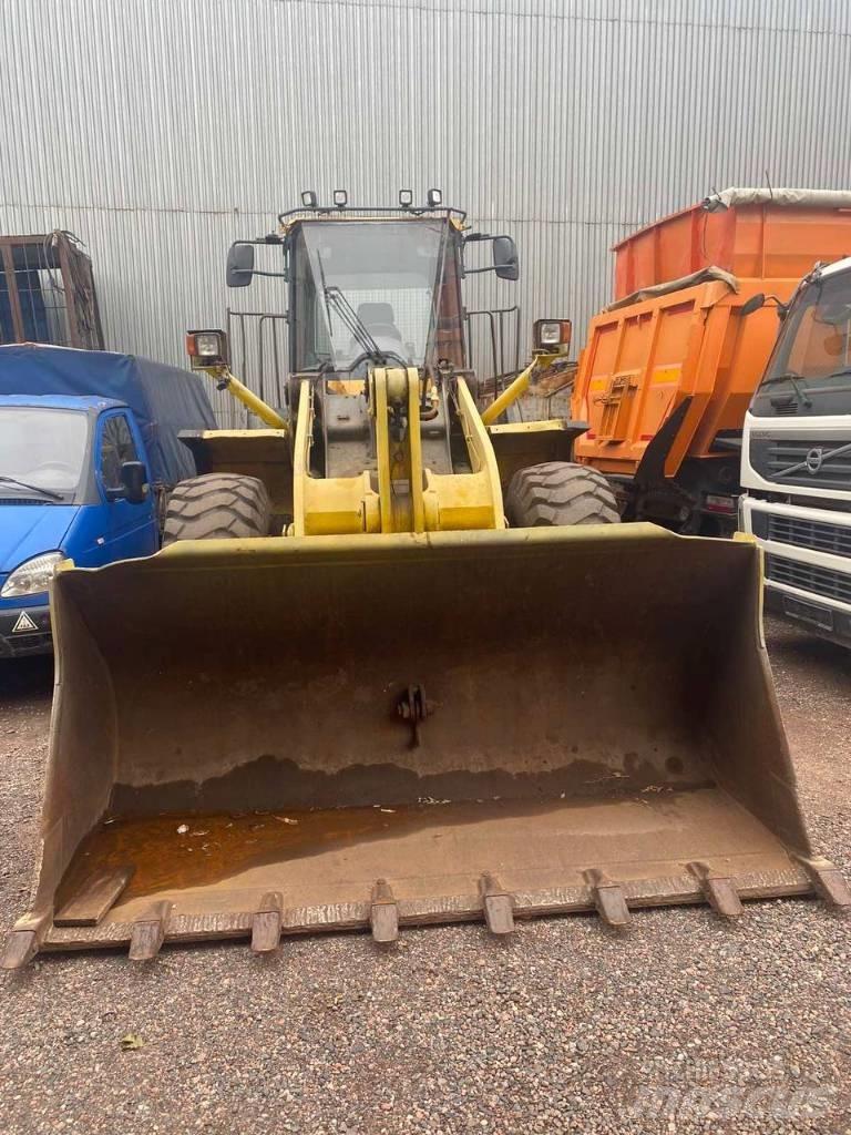 Komatsu WA 380-6 Kolové nakladače