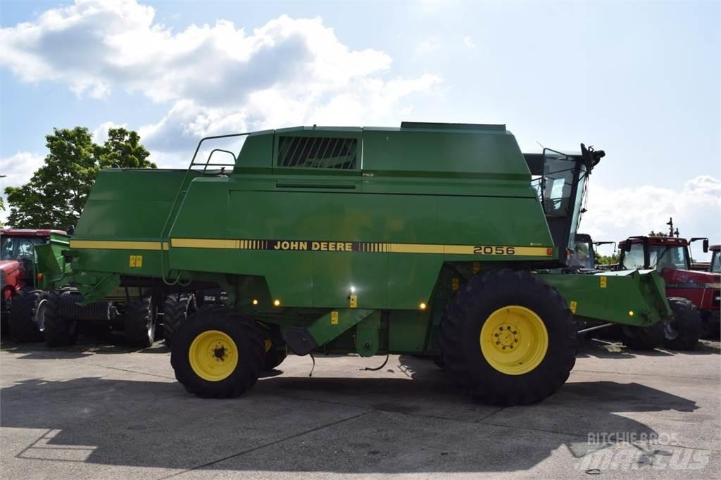 John Deere 2056 Sklízecí mlátičky