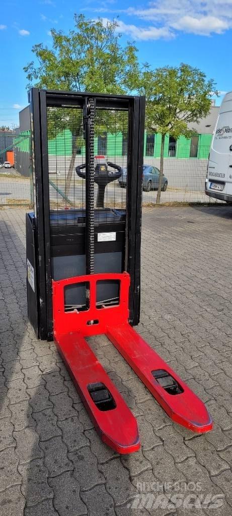 Hyster S 1.0 E Další