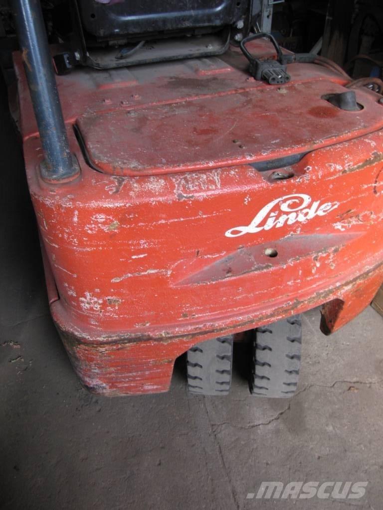 Linde E 16 Akumulátorové vozíky