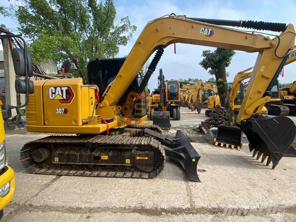 CAT 307 E Midi rýpadla 7t - 12t