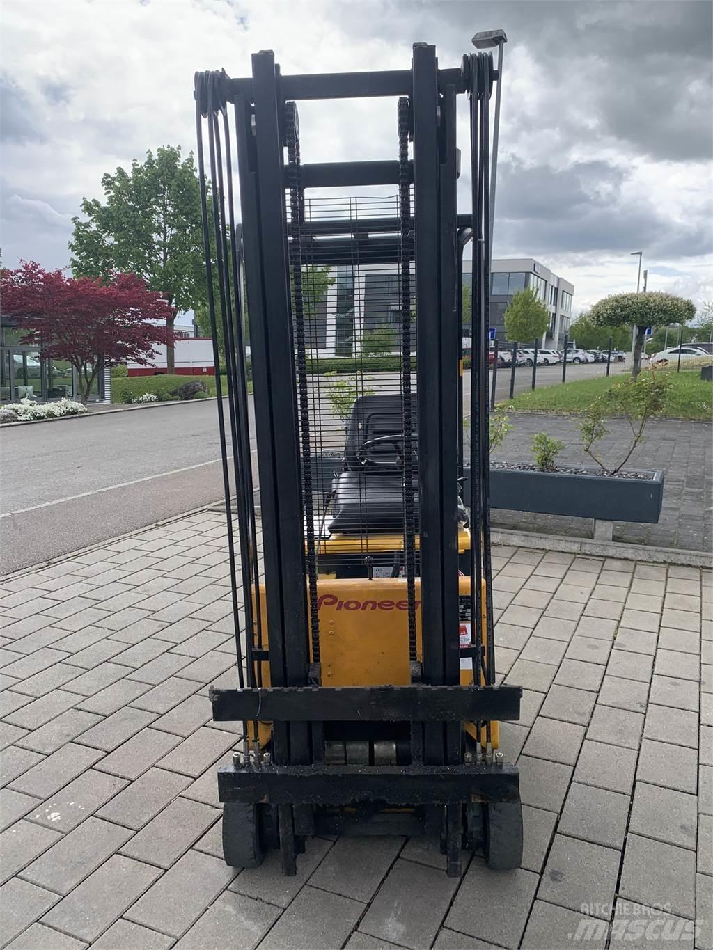  Hülsemann DEV1633T Akumulátorové vozíky