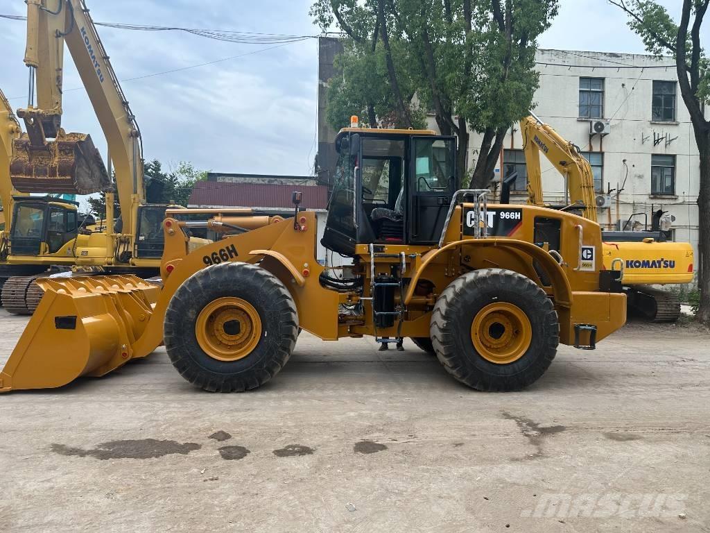 CAT CAT966H Kolové nakladače