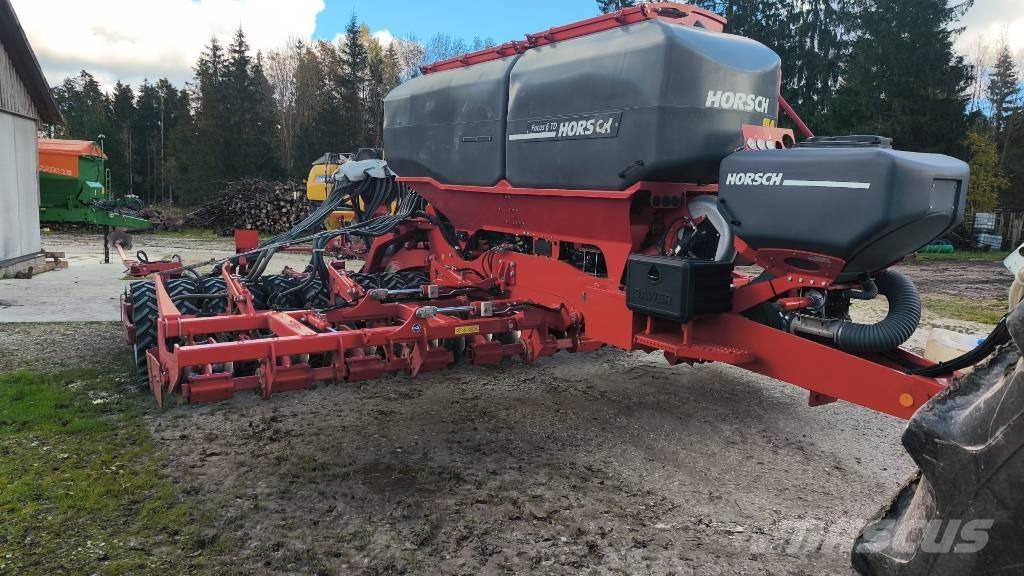 Horsch Focus 6TD Mechanické secí stroje
