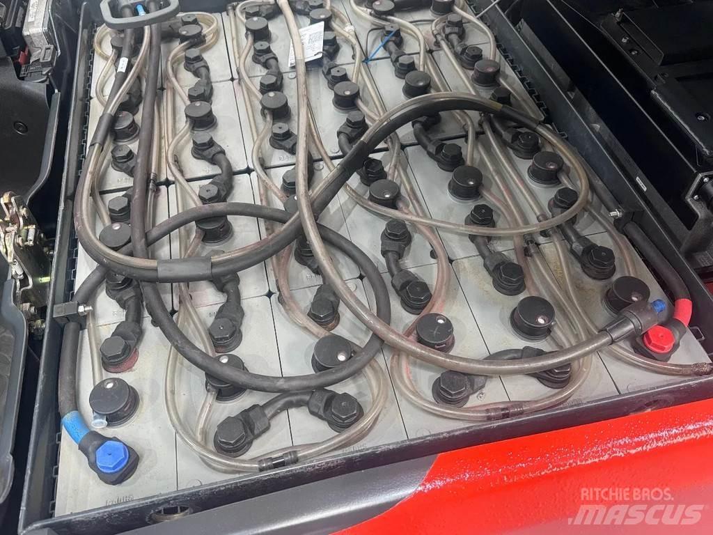 Linde 386 E 16-02 Akumulátorové vozíky