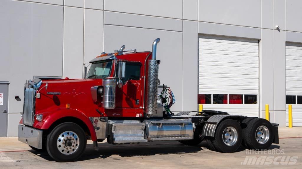 Kenworth W 900 Tahače