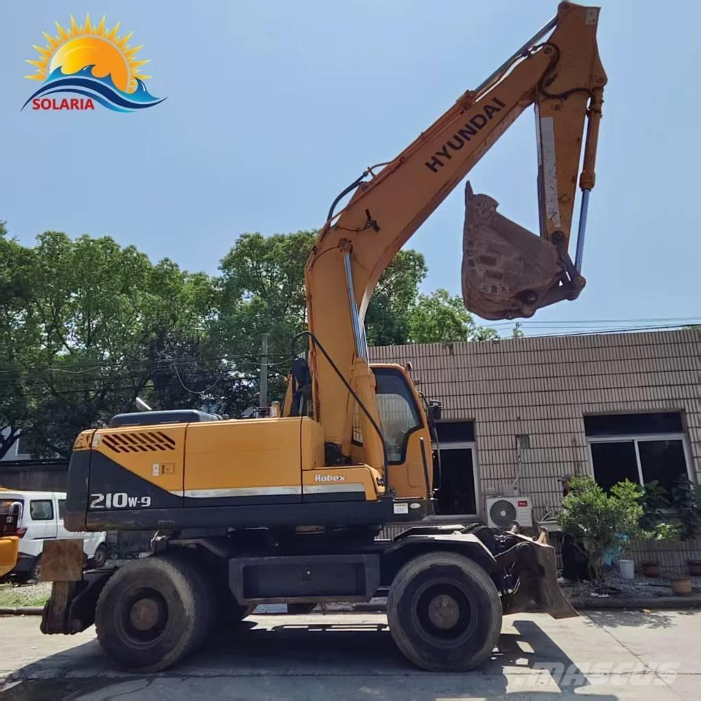 Hyundai r210w-9 Kolová rýpadla