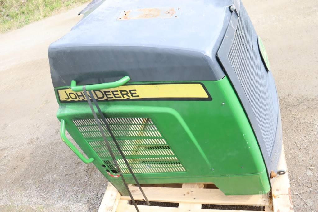 John Deere 1510G Vyvážecí traktory