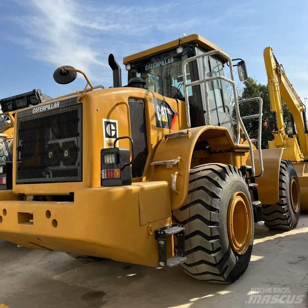 CAT 966 H Kolové nakladače