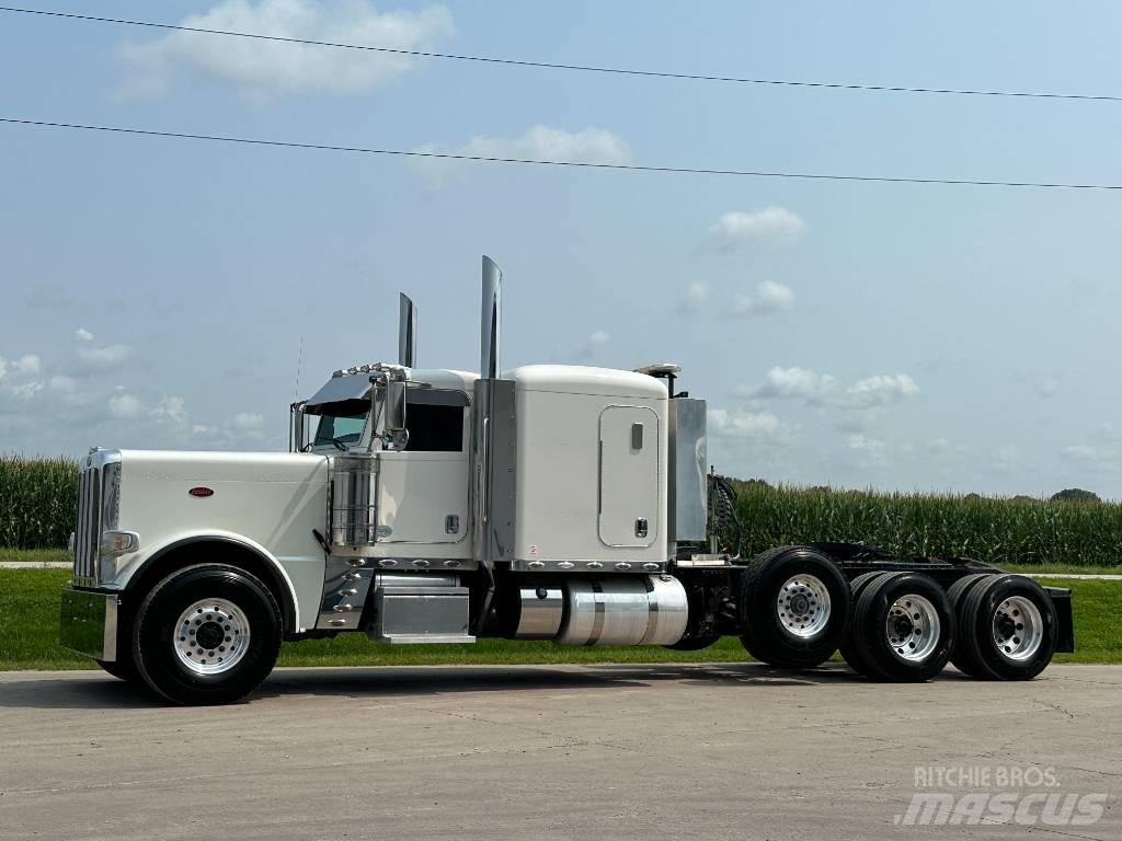 Peterbilt 389 Tahače
