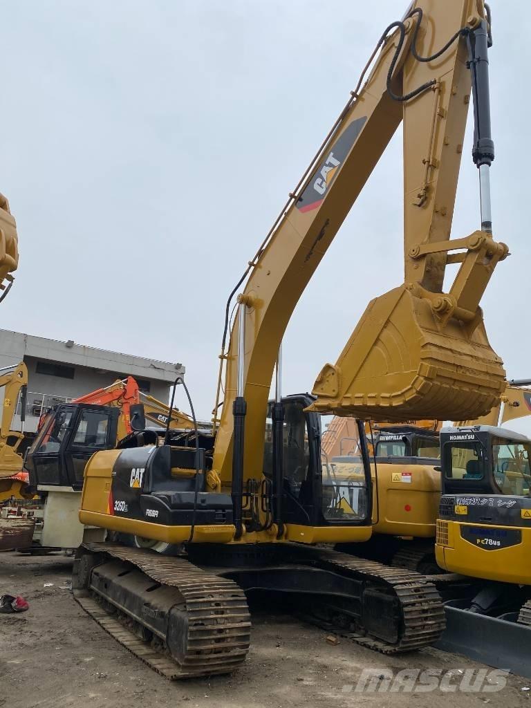 CAT 326 D Pásová rýpadla