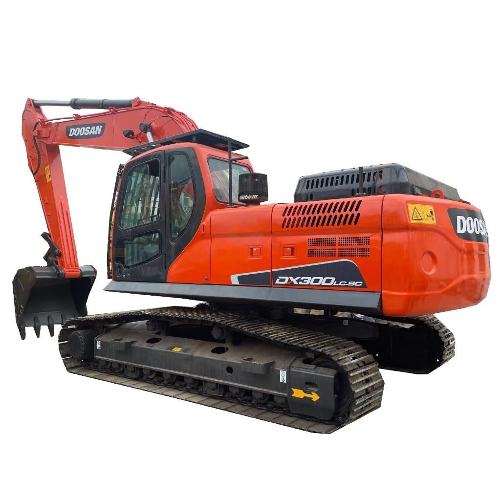 Doosan DX 300 LC Pásová rýpadla