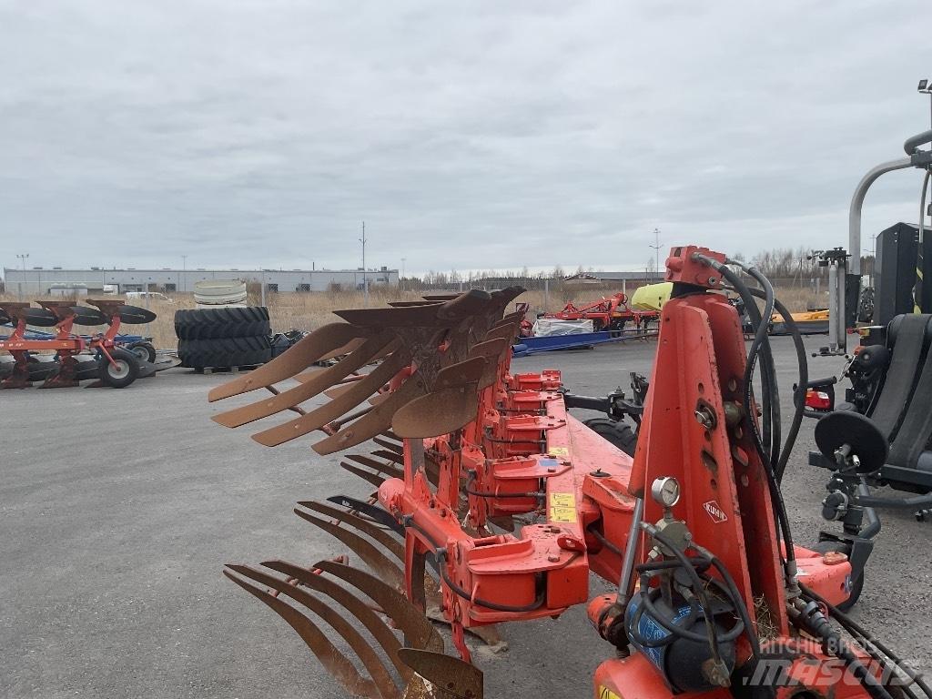 Kuhn Varimaster 122 Oboustranné pluhy