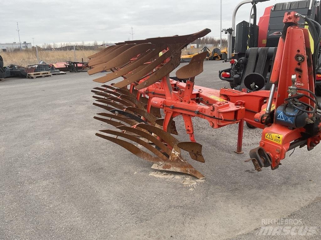 Kuhn Varimaster 122 Oboustranné pluhy