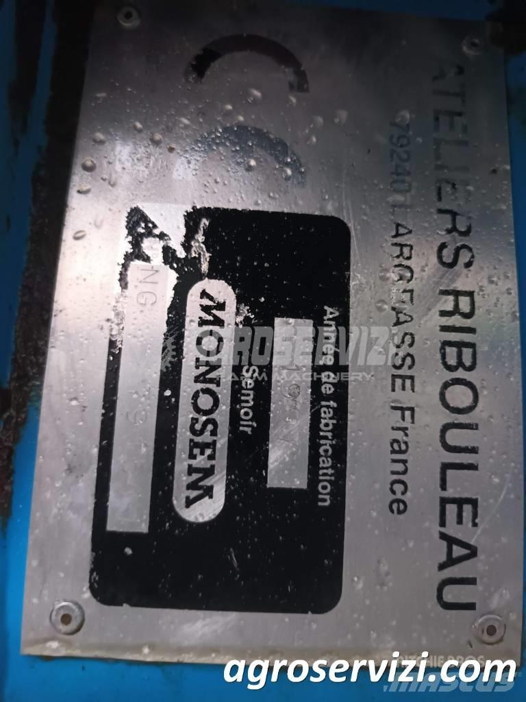 Monosem NG PLUS 3 Přesné secí stroje