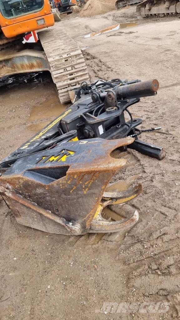 TMK 3000 Kácecí harvestory