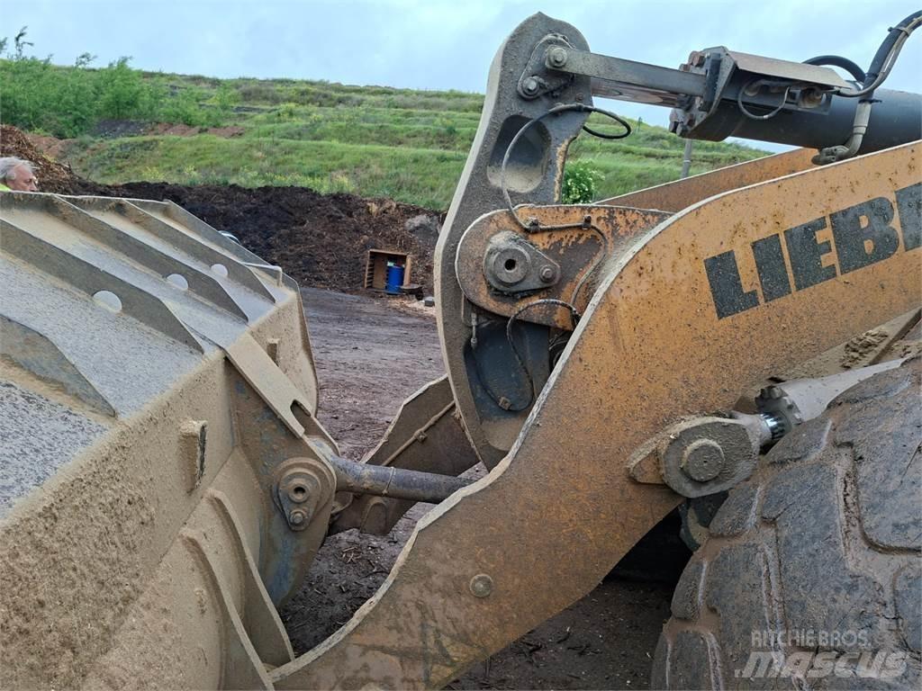 Liebherr L566 4X4 Stavebnictví - ostatní