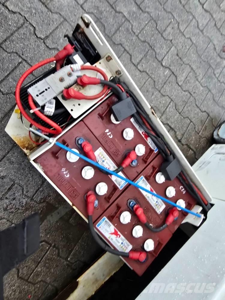 Genie GS 2032 Nůžková zvedací plošina