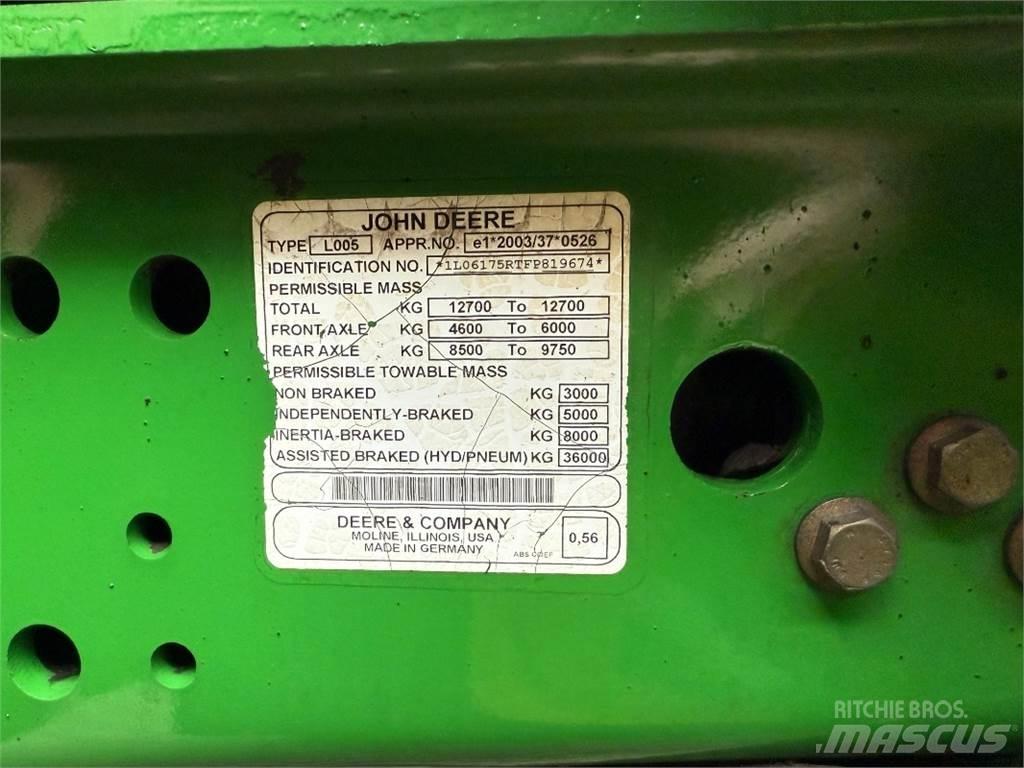 John Deere 6175R Traktory