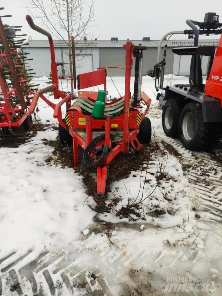 Kverneland 7517 Ovíječky